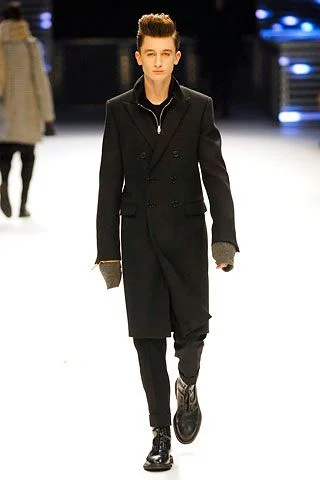 Look 16